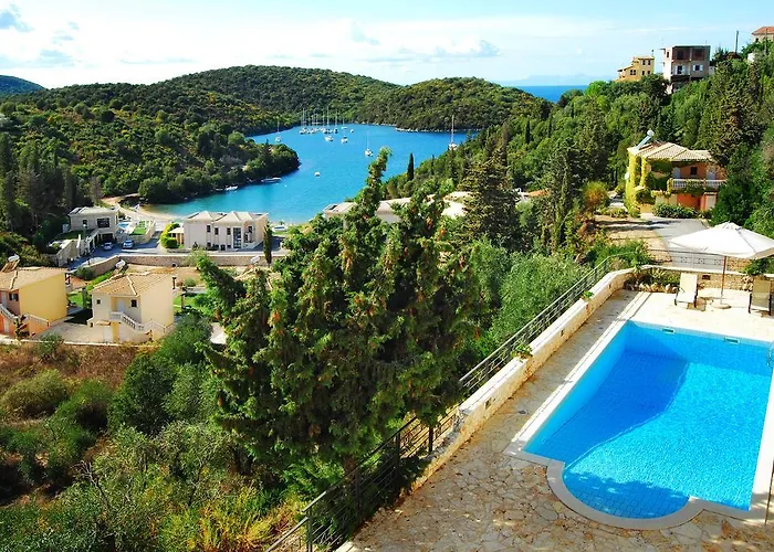 Niriides Luxury Apartments