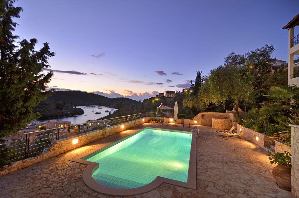 Apartment Niriides Luxury Sívota